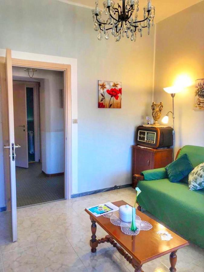 Intero Appartamento Dei Pini - Posto Auto Incluso - 4 Piano Senza Ascensore Tivoli Eksteriør billede